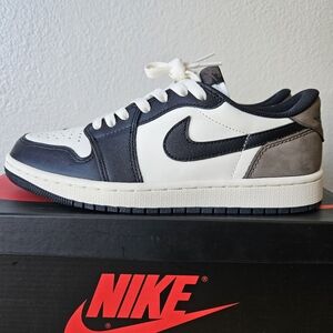 NEW! Air Jordan 1 Retro Low Mocha Size 7